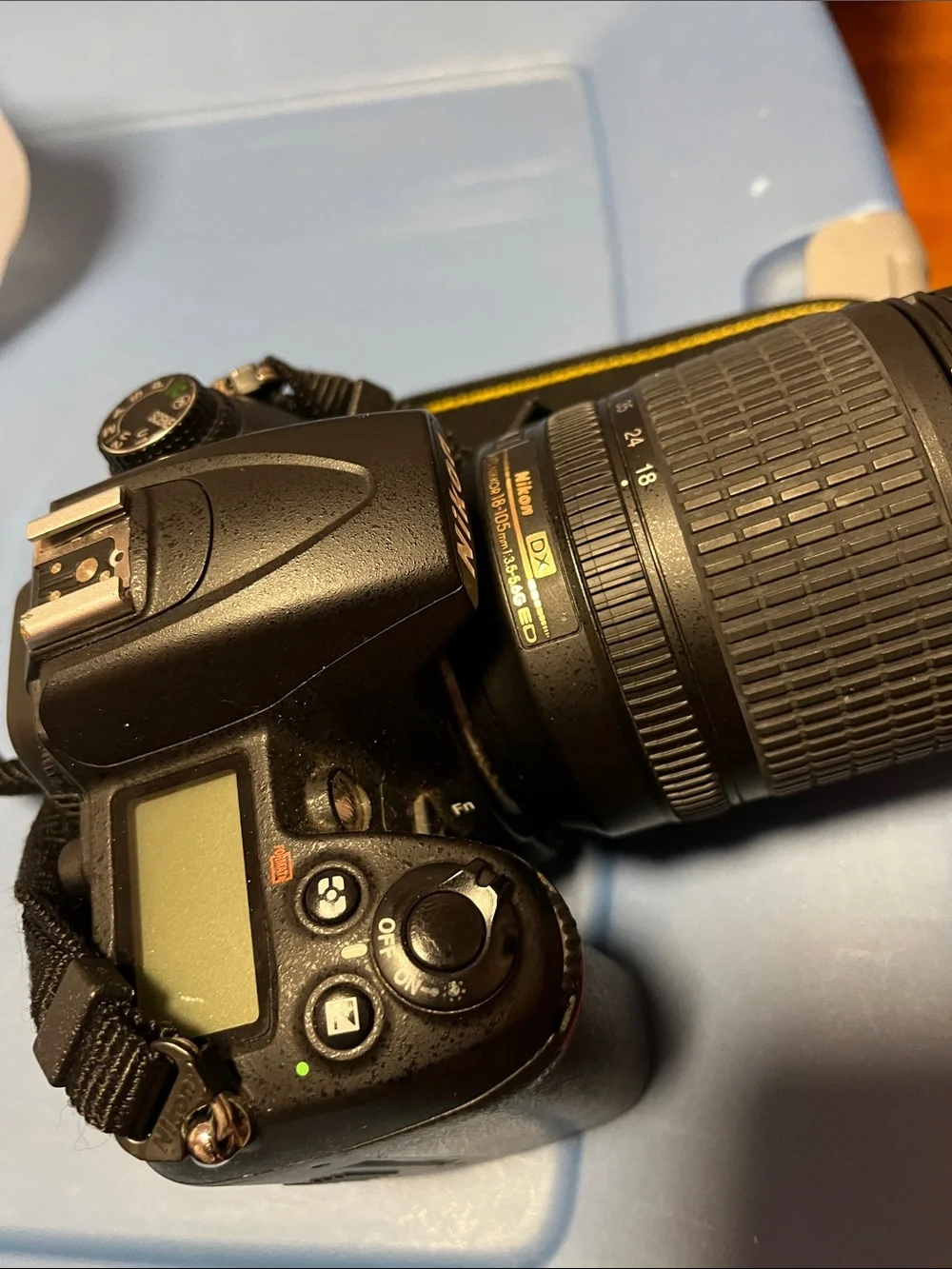 Nikon Black D7000 Camera with Bag and Charger